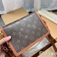 fashion money  small camera beg classic women beg
