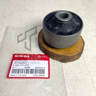 BUSING BUSING PUSH LOWER BIG FRONT ARM HRV GEN 2 RU1 RU5 PRESTIGE 51391-T7J-H01