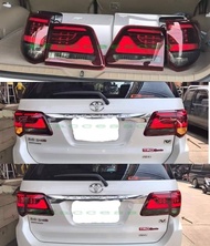 ไฟท้าย TOYOTA FORTUNER 2012-14 ไฟท้าย #LIGHTBAR LED V4 สีดำแดง (RED/SMOKE) (1 คู่)