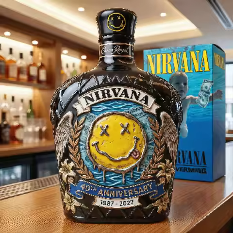 Retro Rock Nirvana Smiley Face Whiskey Bottle Decor Vintage Bar & Music Room Ornament