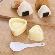 A19- 三角形壽司飯糰(1大+1小+飯勺)壽司模具 壽司器 三角飯團模具 可愛糯米團模具 飯模壓模模型攜帶盒DIY親子料理  壽司制作工具