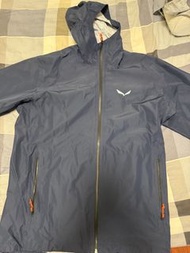Salewa 防風外套