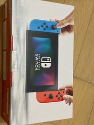 Nintendo Switch 98% 新只玩過幾次 香港行貨 連新版OVERCOOK 全套齊已貼Mon