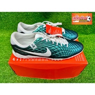 NIKE TIEMPO LEGEND 10 ACADEMY TF 30 (Hundred Buttons) Plum Secondary Size 13/47/310 One Hand Tag.