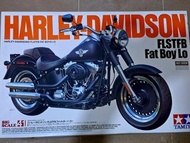Tamiya 1/6 Harley-Davidson FLSTFB Fat Boy Lo hot toys terminator 模型