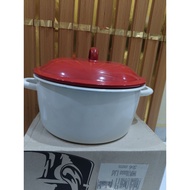 MERAH DUTCH OVEN RED AND WHITE THICK ENAMEL PAN UK 27