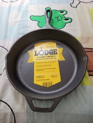 lodge 10.25吋鑄鐵煎鍋