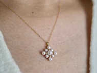 日本直送 小米珠 Akoya珍珠吊墜項鍊 雪花造型設計 18k金 真鑽石