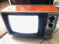 稀少珍貴土城可面交復古日本進口TOSHIBA東芝80年代早期14吋映像管電視漂亮可開機可當店面擺飾復古電視