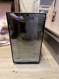 VIVANT 迷你酒櫃 8支