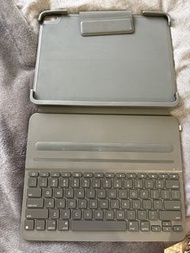 Logi Keyboard Case for iPad