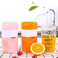 Portable Manual Citrus Juicer for Orange Lemon Fruit Squeezer 300ML Orange Juice Cup Child Outdoor Potable Juicer Machine Juicers  Fruit Extractors