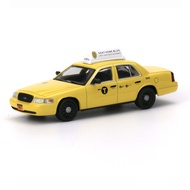 596 1:64 Ford Victoria CV New York Classic Taxi Model