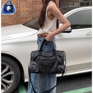 【Dihantar dari Malaysia】Rivet motorcycle bag ABG hot girl bag high-quality large-capacity one-should