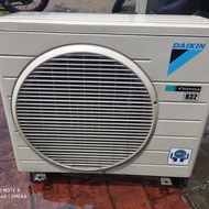 Outdoor AC Daikin 1.5pk R32 inverter second. ori no lasan