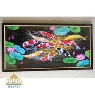 Hiasan dinding cetak gambar lukisan ikan koi plus bingkai ukuran