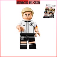 71014 -7 Lego Minifigure DFB Series - Bastian Schweinsteiger