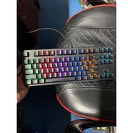 E-dra EK387 mechanical keyboard has good led