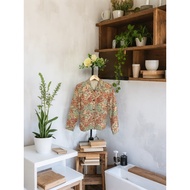 AR Thrift Vintage 70s floral button up shirt kemeja vintage bunga bertexture no 18