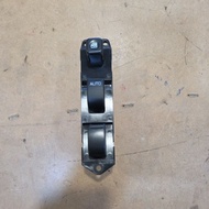 NISSAN UD GE13 CD48 CD4 Power window switch (RH)(24v)- 25400-01z01