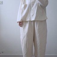 皺皺的燕麥米 寬褲