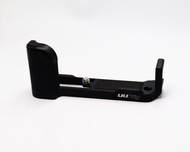UURig R017 Microphone Mount Vlog Bracket Handle Grip with Cold Shoe Mount and 1/4 inch Tripod Screw 