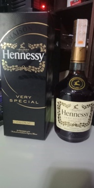 Hennessy VS 700 ML