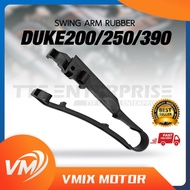 KTM DUKE200 / 250 / 390 SWING ARM RUBBER CHAIN GUARD DUKE 200 250 390 ktm duke 200 accessories