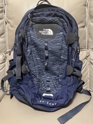The North Face Hot Shot 背囊