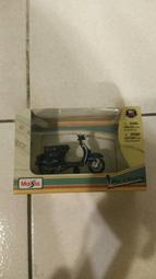 (歡迎出價)【Maisto精品車模】1:18 偉士牌 VESPA(意者詳談)可議價