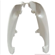 RGV120/RG110  LEG SHIELD SET COVER PUTIH KEPAK PUTIH