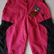 Celana Pendek Mammut
