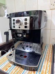 DeLonghi Magnifica S 全自動咖啡機