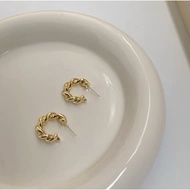 925 Twist Gold Metal Earring
