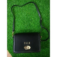 Preloved ELLE sling bag original counter