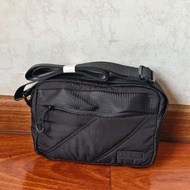 全新GANNI黑色尼龍斜挎包輕便實用單肩包GANNI bag GANNI袋 GANNI斜孭袋男女實用袋