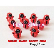 Squid Game / Doraemon Joget Shaking Funny Toy