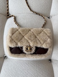 Chanel - 25K 棕色泰迪 迷你口蓋包 Teddy mini flap Bag