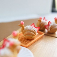 天鵝公主泡芙 耳環 單支 單顆 仿真食物