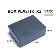 BOX X3 BOX PLASTIK POLOS HITAM X3