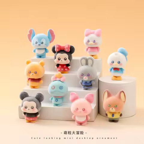 Disney 4cm rice-grain figurines, High-quality resin miniature figurine with a plush texture, sold in