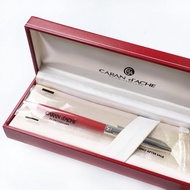 CARAN d'ACHE 卡達跑車紅原子筆 | 瑞士 彈性筆夾 質感紅