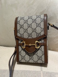 GUCCI Horsebit 1955 有單據 男女同款 手機包 斜孭袋