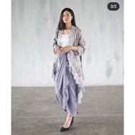 Julia set in grey CE 01