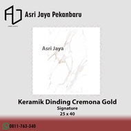 Keramik Dinding Licin Mulia Signature 25x40 Cremona Gold