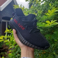 Yeezy Boost 350 v2 'Bred' Size 5 Mens US