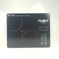 Fujika FJ-SV211 2000W Infrared Stove is not picky about pots and pans - comes with a deep non-stick 