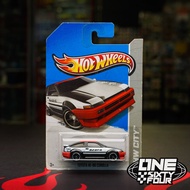 HOT WHEELS TOYOTA AE-86 COROLLA