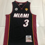 Mens Exquisite Embroidery Jersey Miami Heat Dwyane Wade Mitchell Ness 2012-13 Hardwood Classics Jers