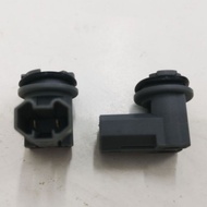 Third Brake Light Bulb Socket, T15 Bulb Holder For Toyota, Perodua (1pcs)